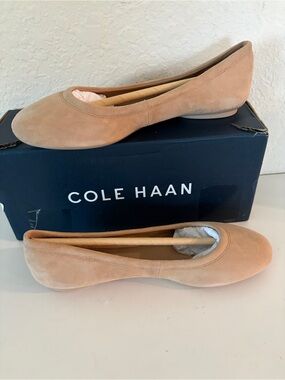 NIB Cole Haan Woman’s SZ 5 Georgie Ballet Flats In Ch Tuscan Sand Suede